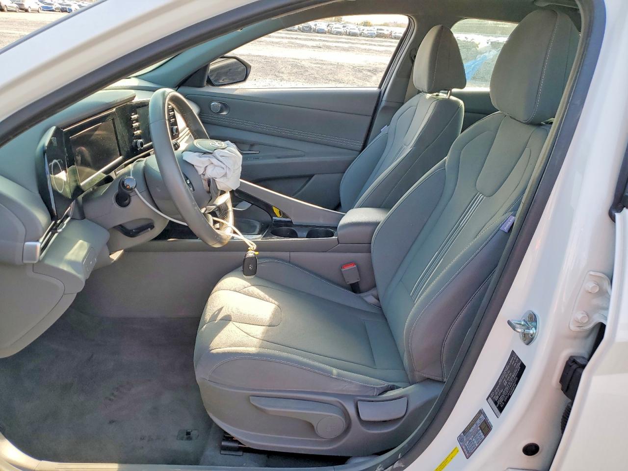2022 Hyundai Elantra Sel - Image 7