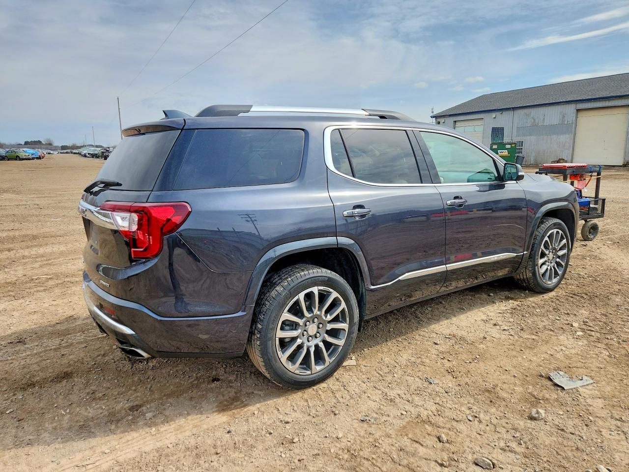 2022 GMC Acadia Denali - Image 3