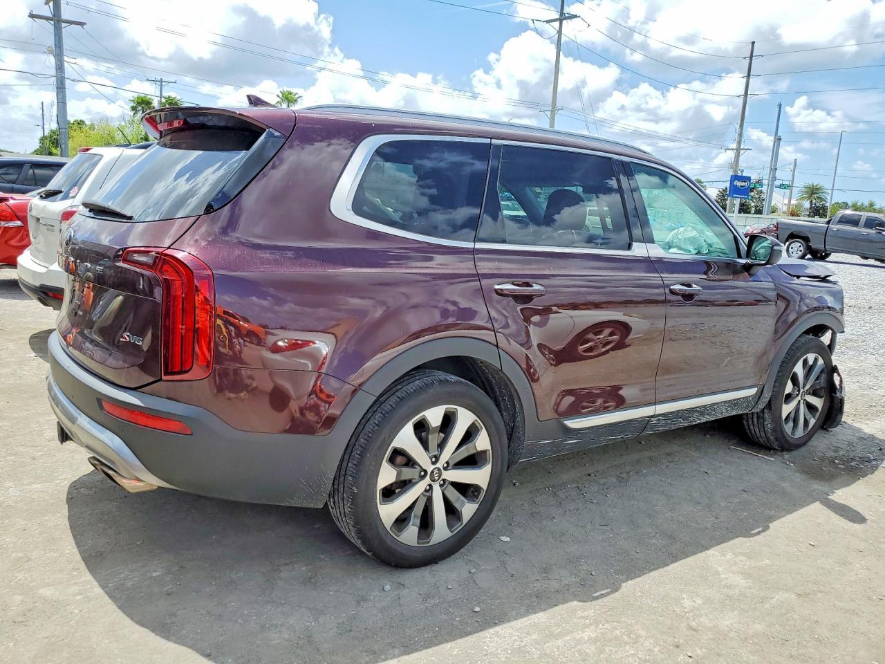 2020 Kia Telluride S - Image 3
