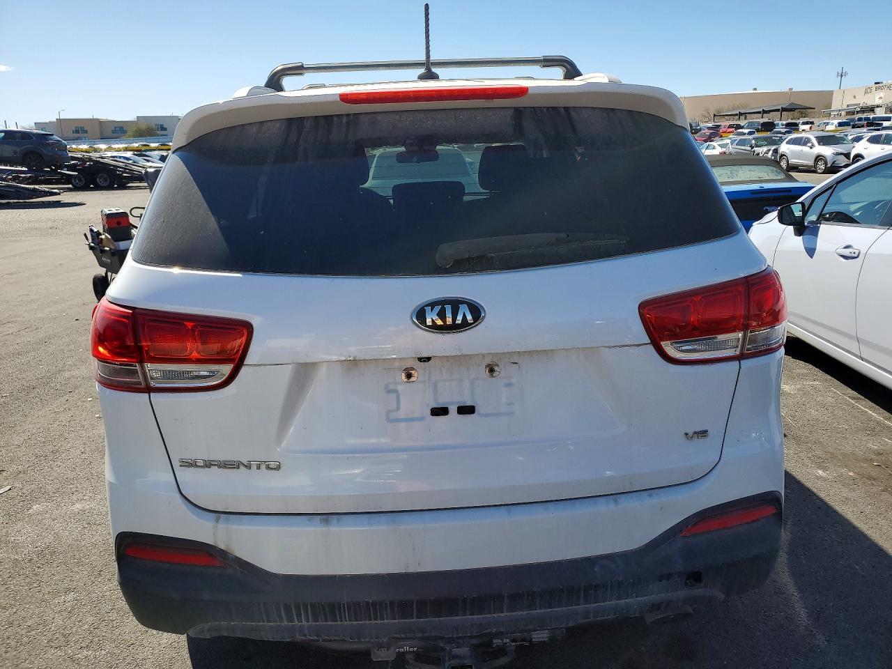 2017 Kia Sorento Lx V6 - Фото 6