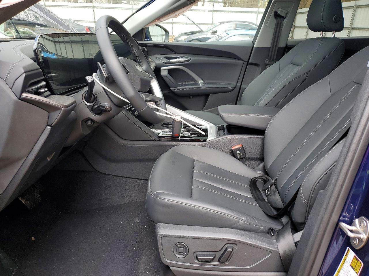 2025 Audi Q5 Premium - Фото 7