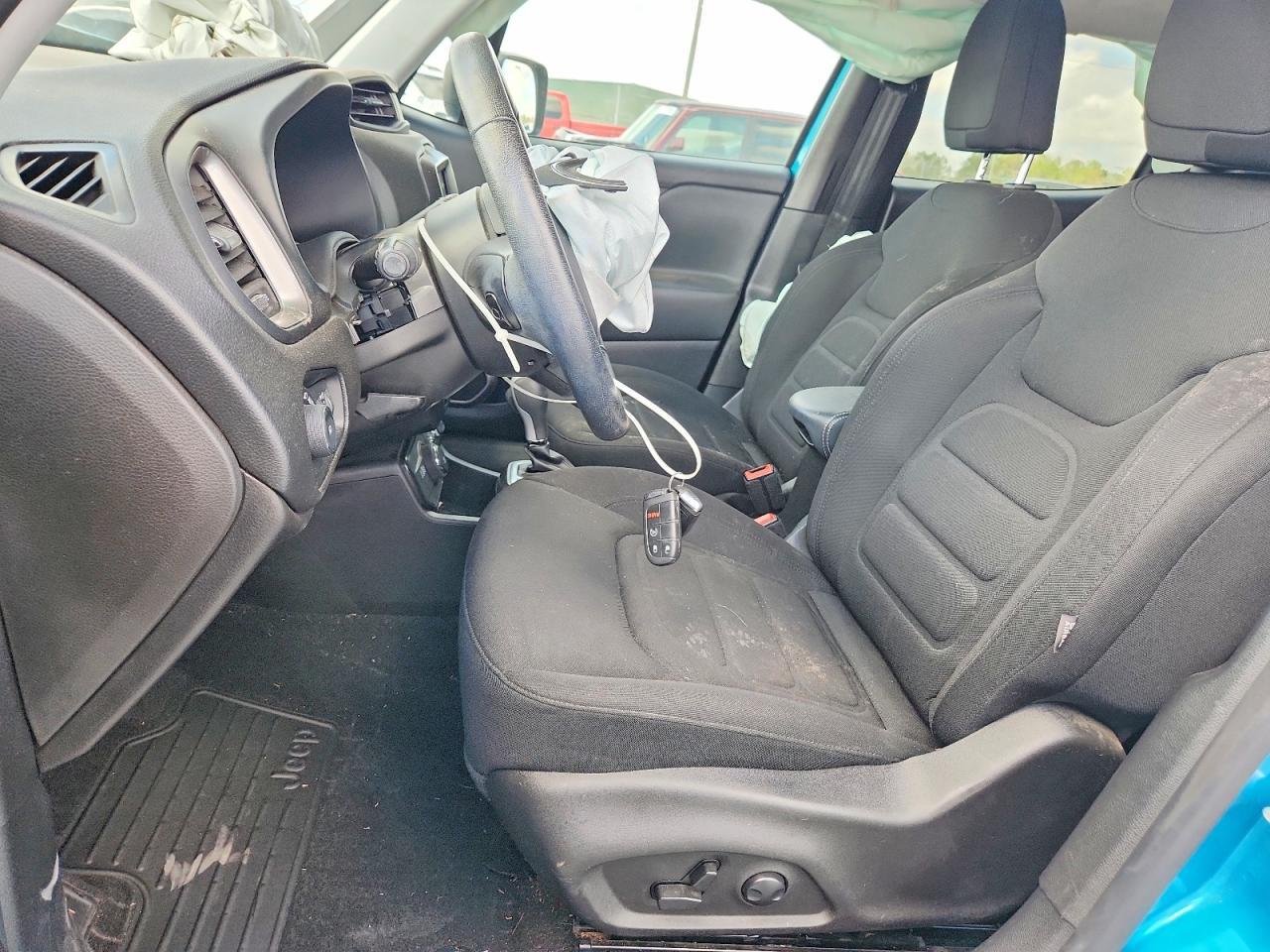 2022 Jeep Renegade Latitude - Фото 7