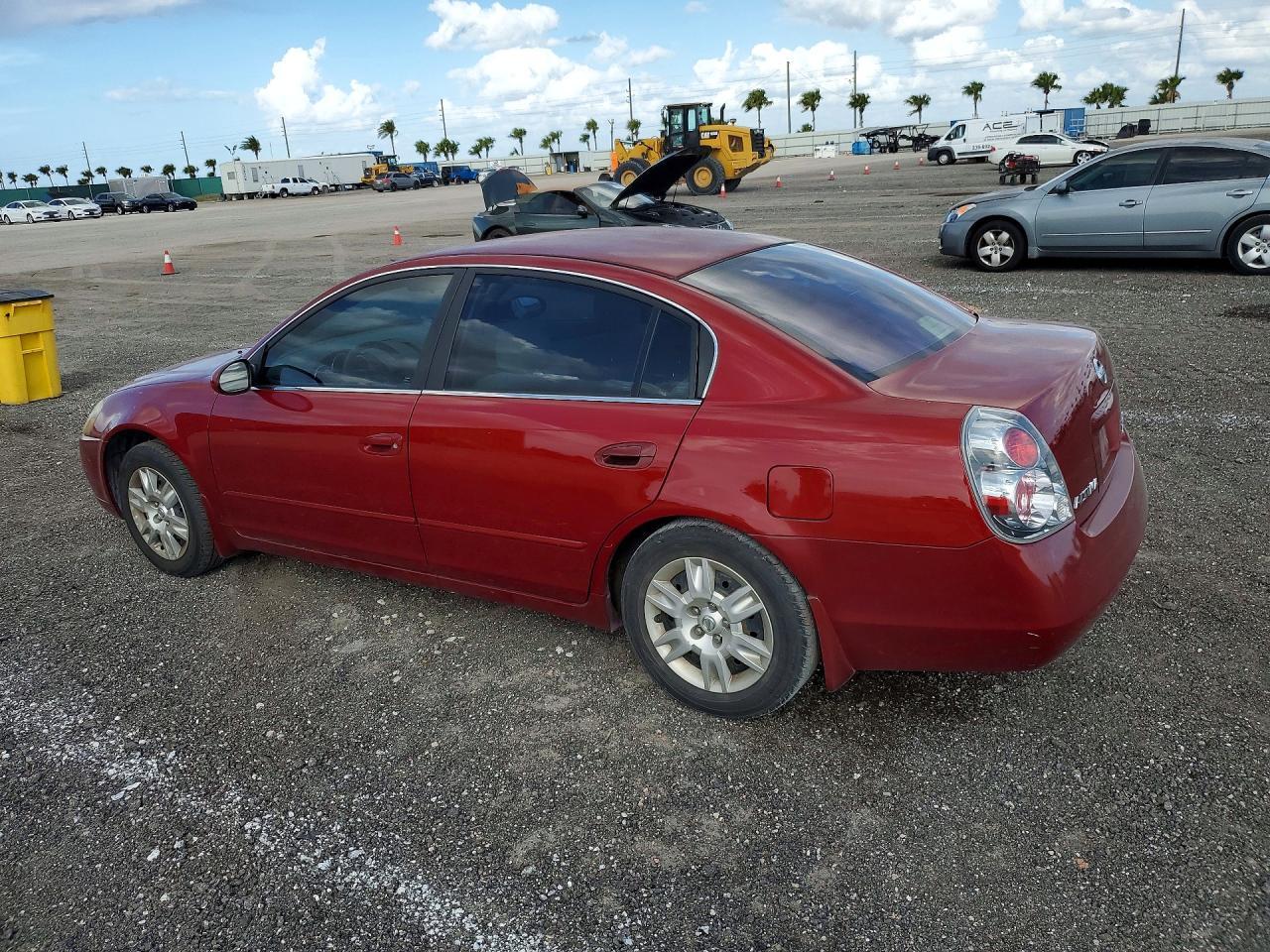 2005 Nissan Altima - Фото 2