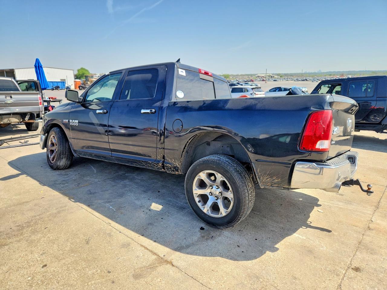 2018 Ram 1500 Slt - Фото 2