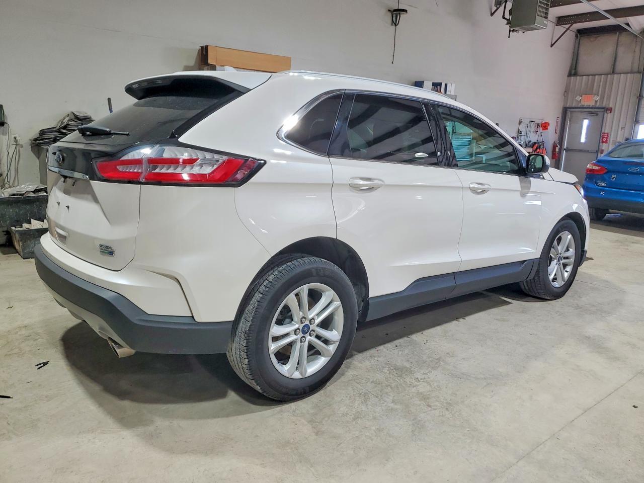 2019 Ford Edge Sel - Фото 3
