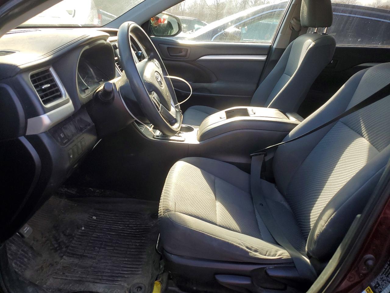 2019 Toyota Highlander Le - Фото 7