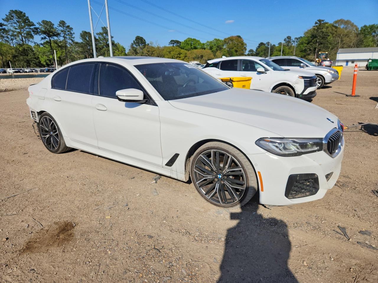 2021 BMW 530 I - Фото 4
