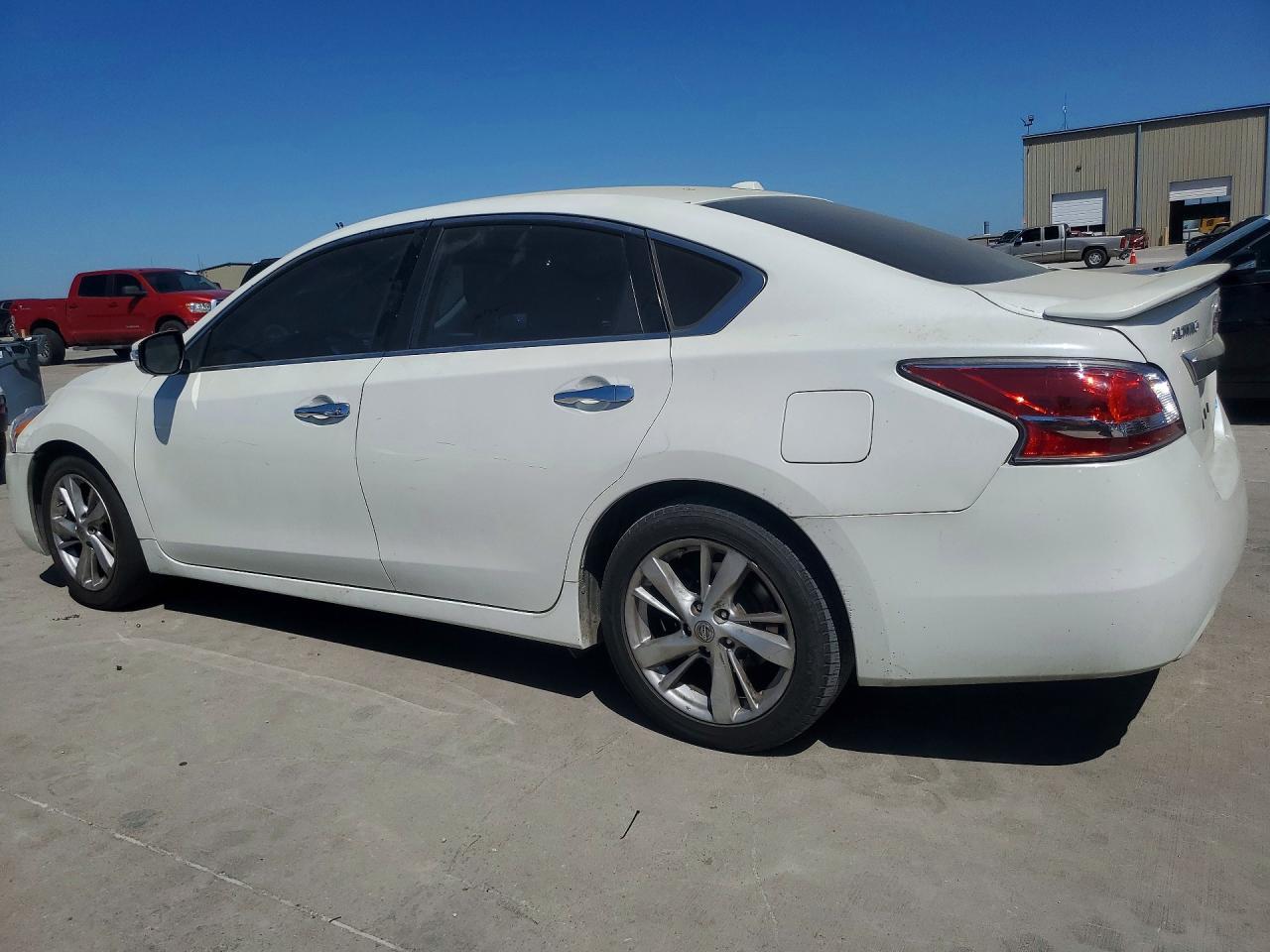 2014 Nissan Altima 2.5 - Image 2