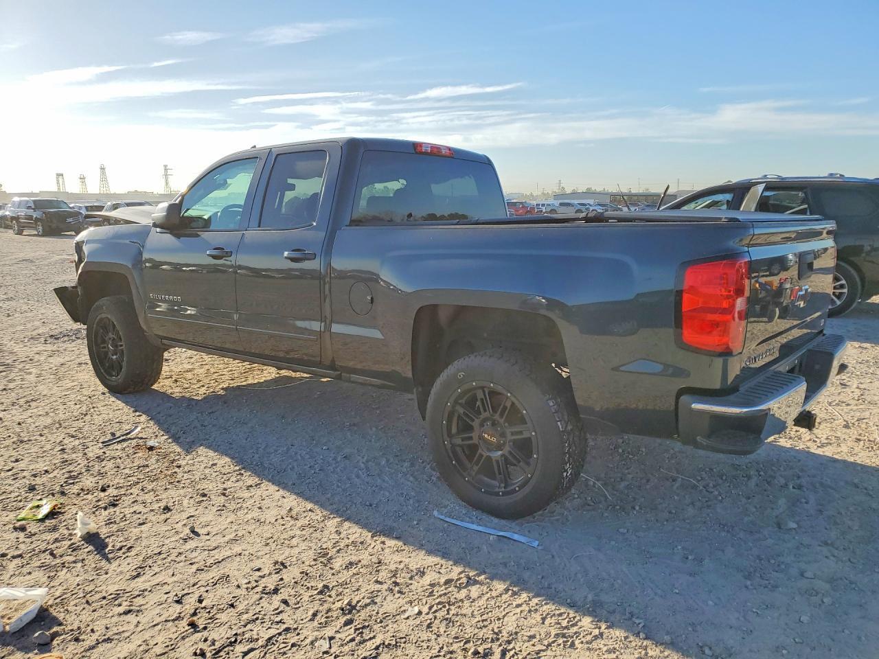 2019 Chevrolet Silverado Ld C1500 Lt - Фото 2