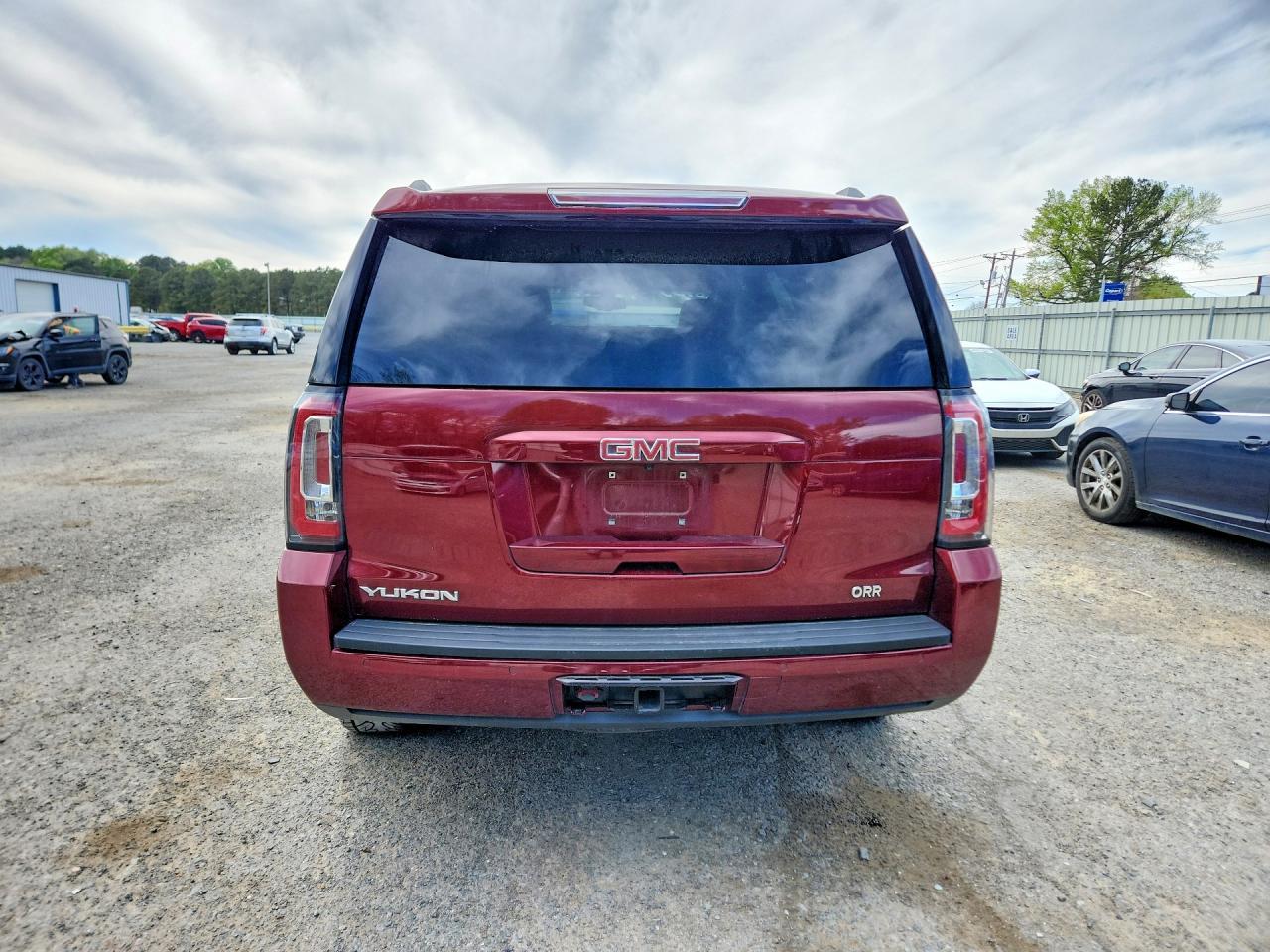 2020 GMC Yukon Sle - Фото 6
