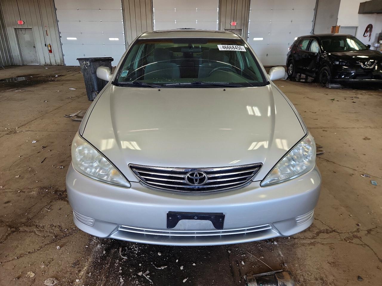 2006 Toyota Camry Le - Фото 5