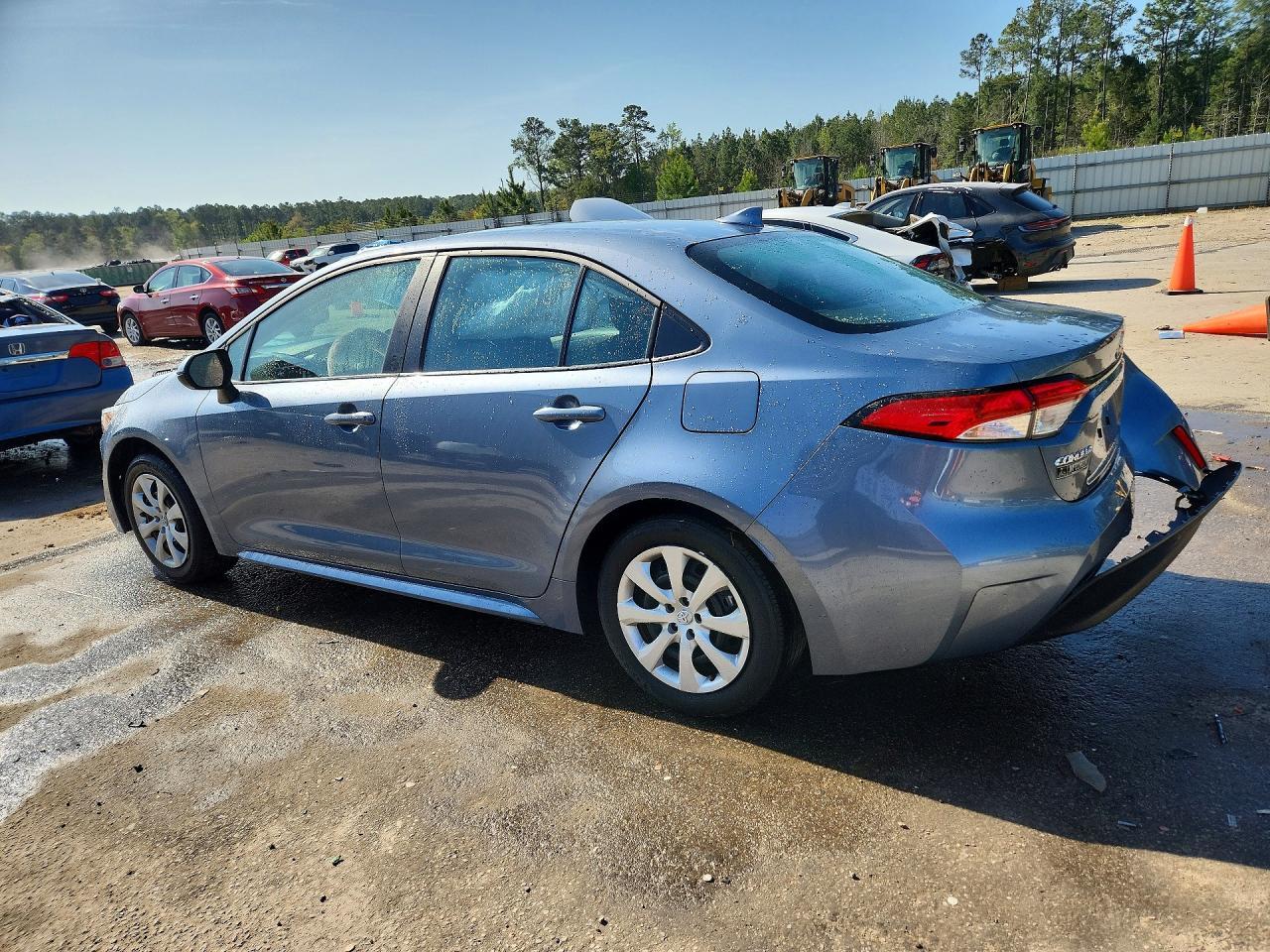 2024 Toyota Corolla Le - Фото 2