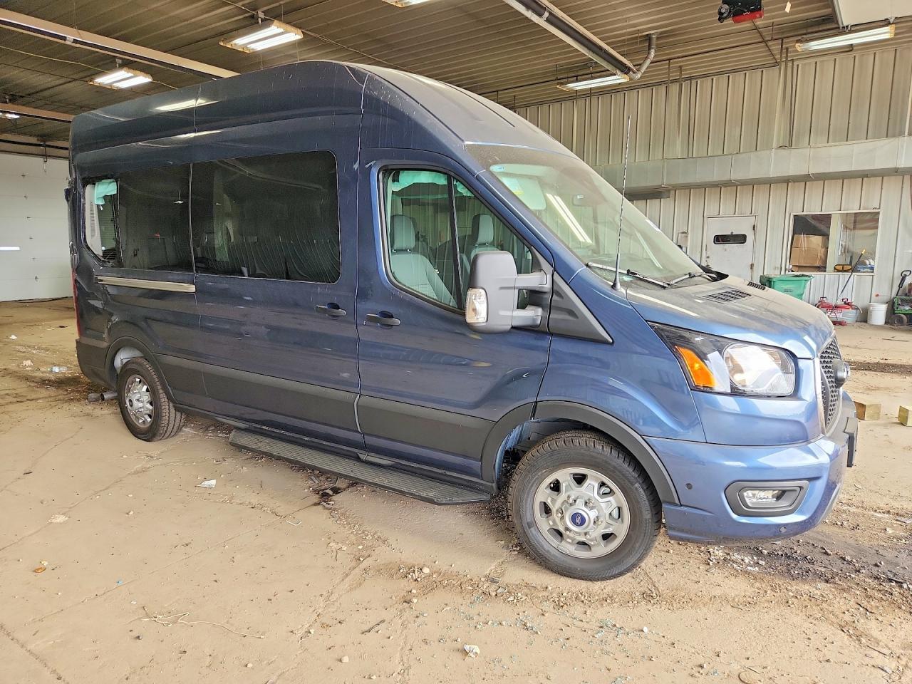 2025 Ford Transit T-350 - Image 4