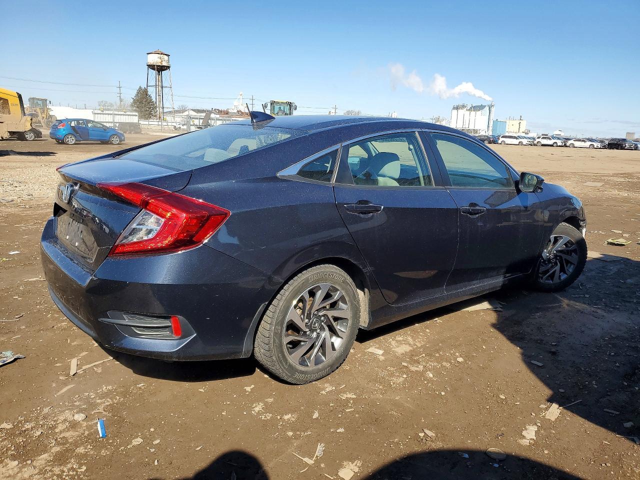 2018 Honda Civic Ex - Image 3