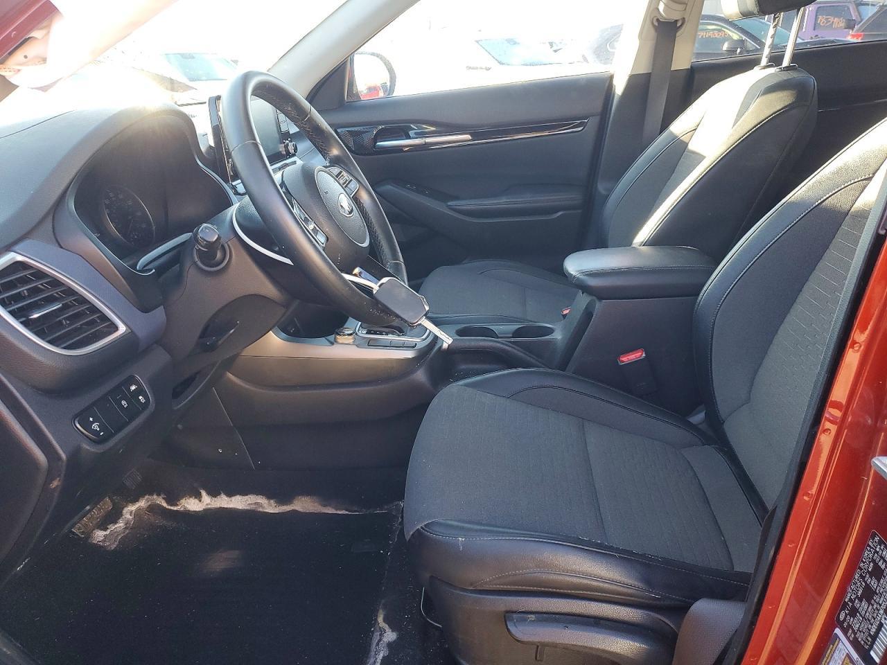 2021 Kia Seltos S - Фото 7