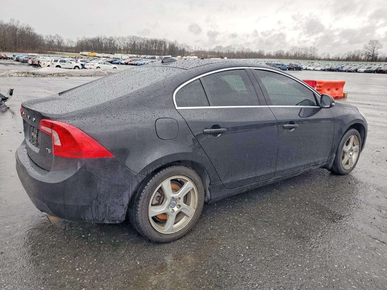2012 Volvo S60 T5 - Image 3