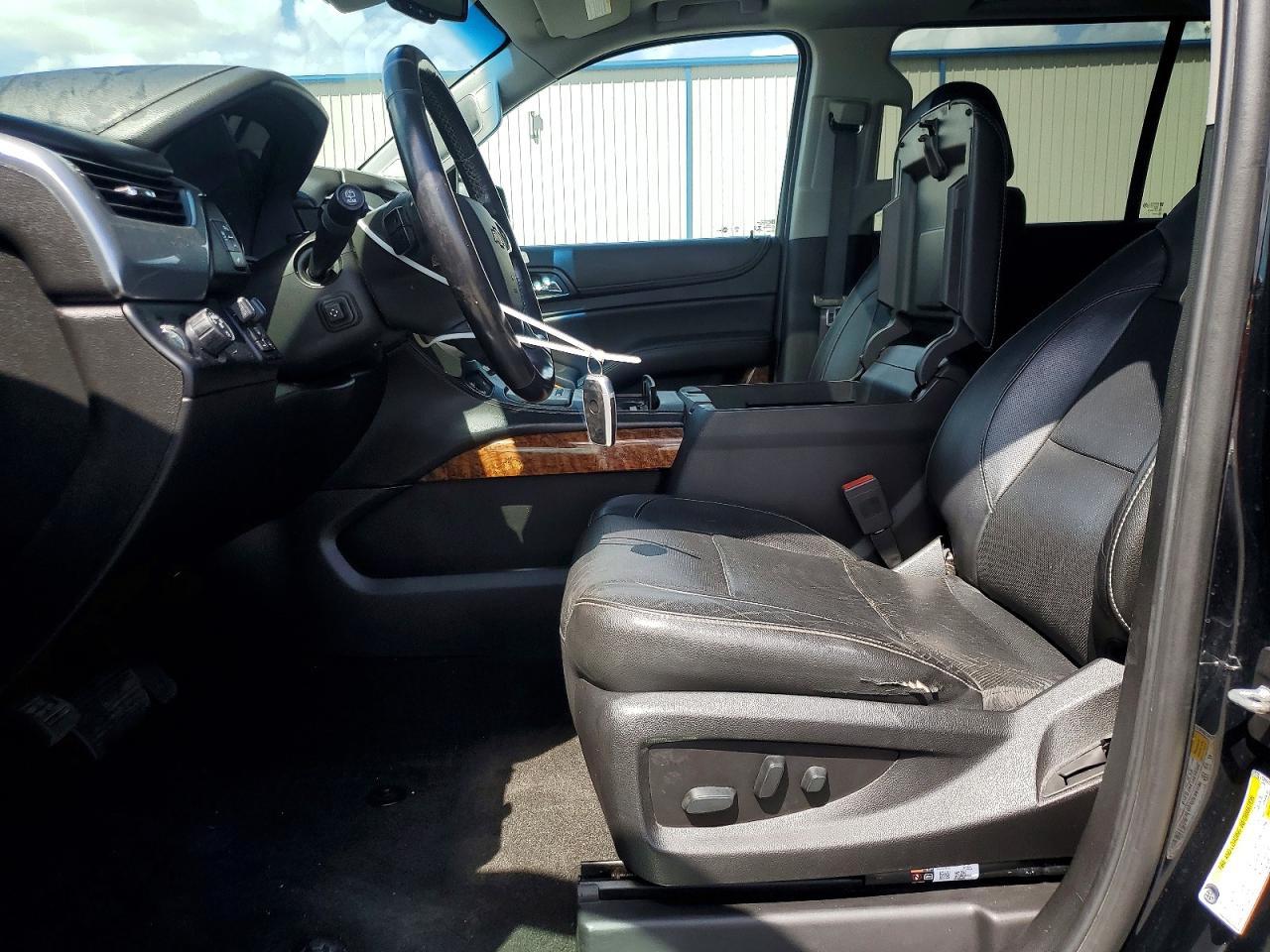 2018 Chevrolet Suburban C1500 Premier - Фото 7