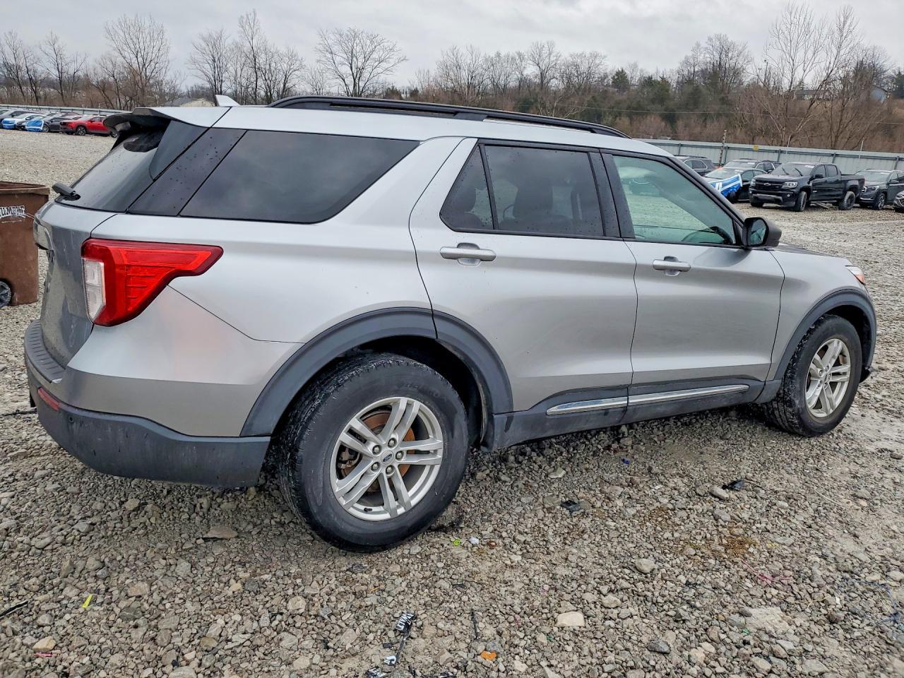 2020 Ford Explorer Xlt - Image 3