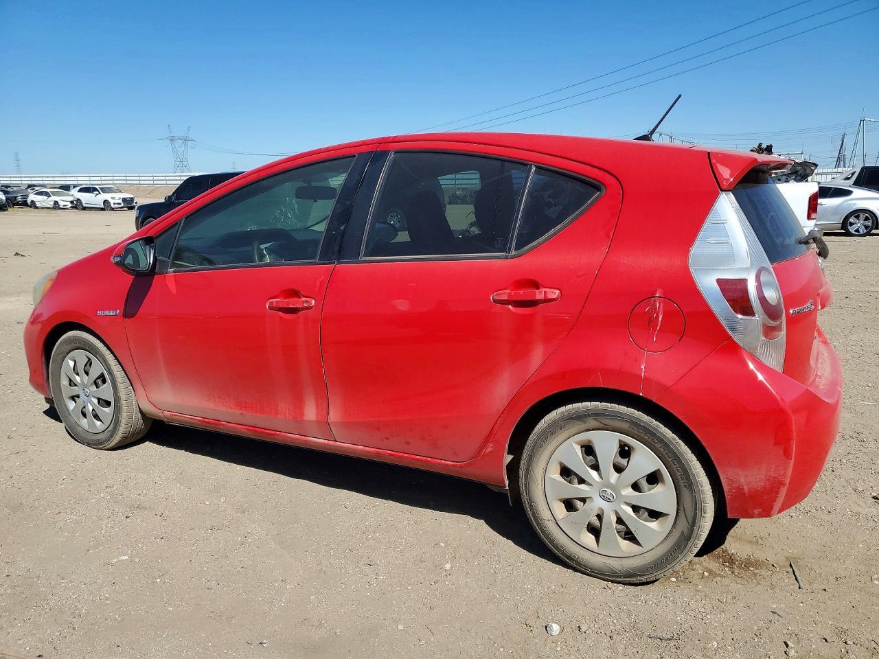 2012 Toyota Prius C Two - Фото 2