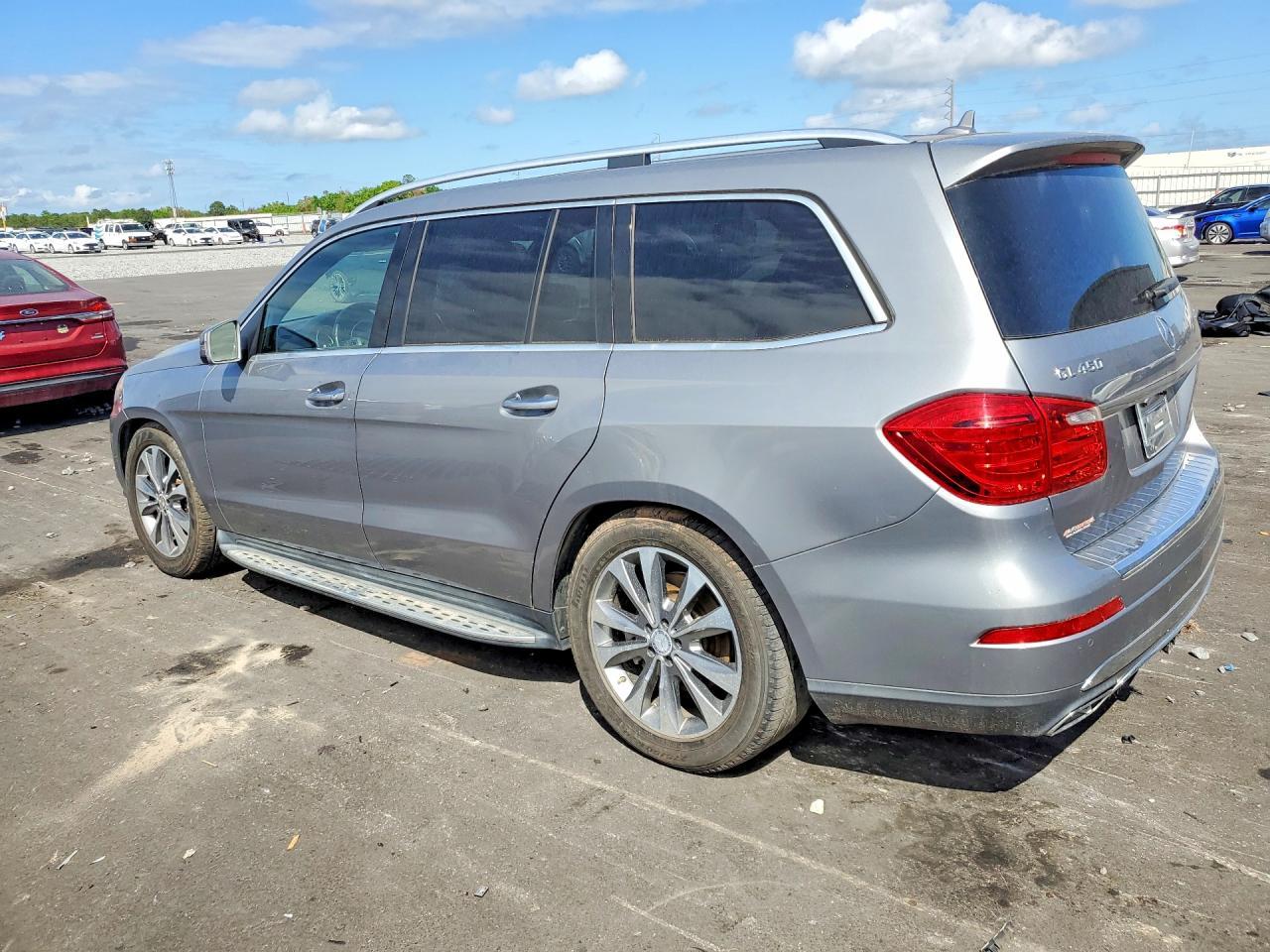 2015 Mercedes-Benz Gl 450 4Matic - Фото 2