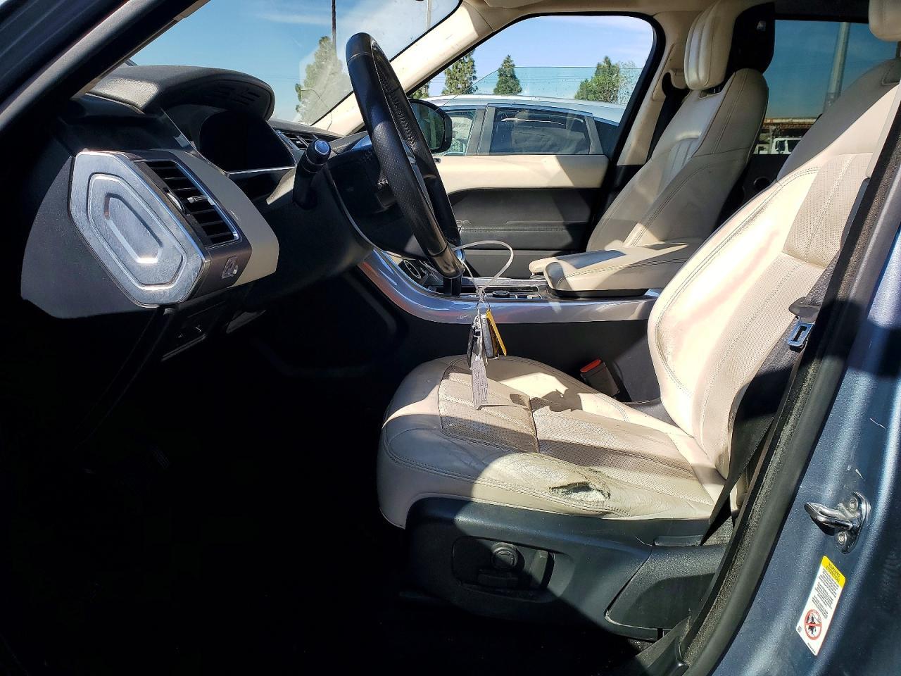 2019 Land Rover Range Rover Sport Hse - Image 7