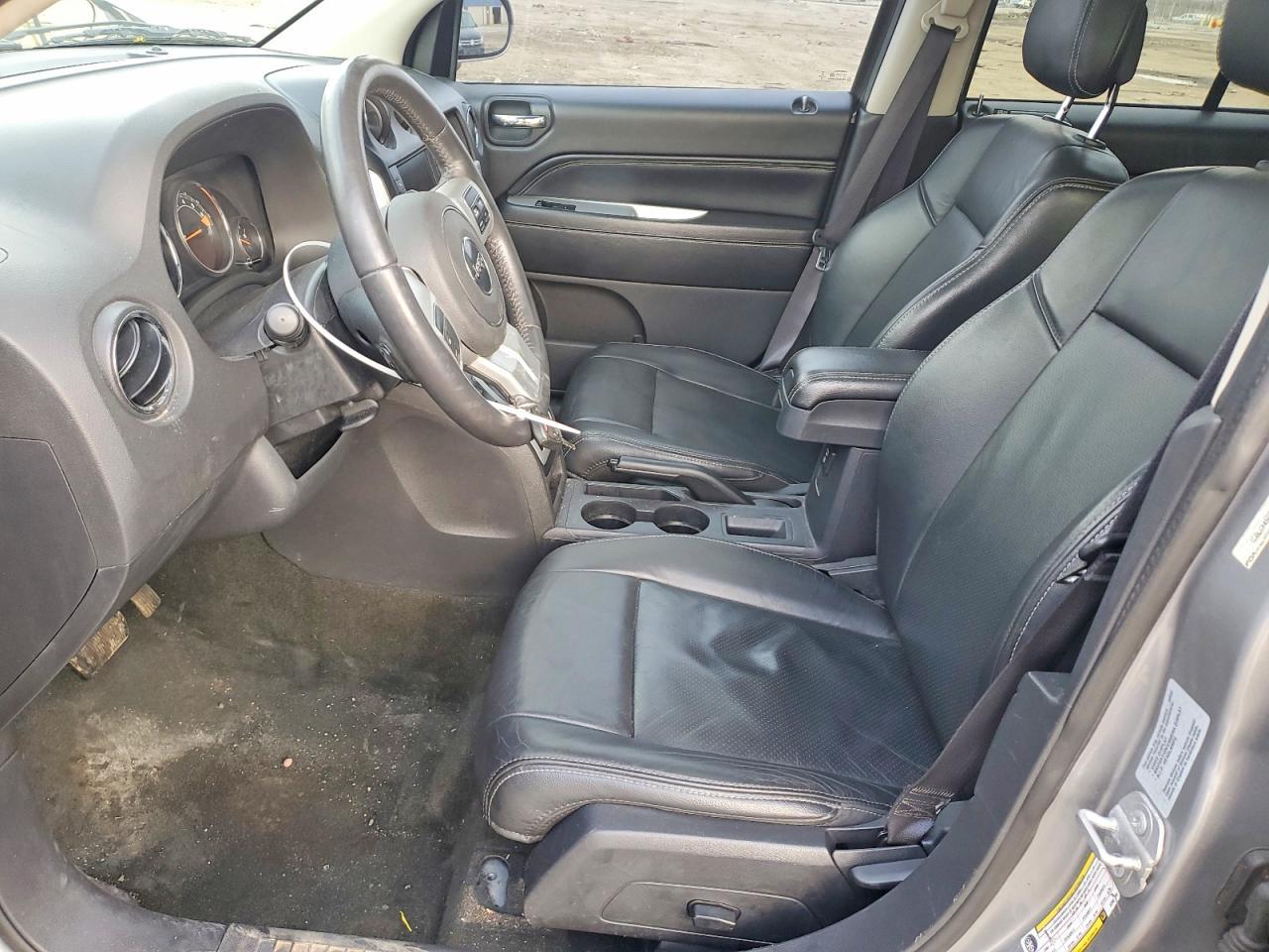 2016 Jeep Compass Latitude - Фото 7