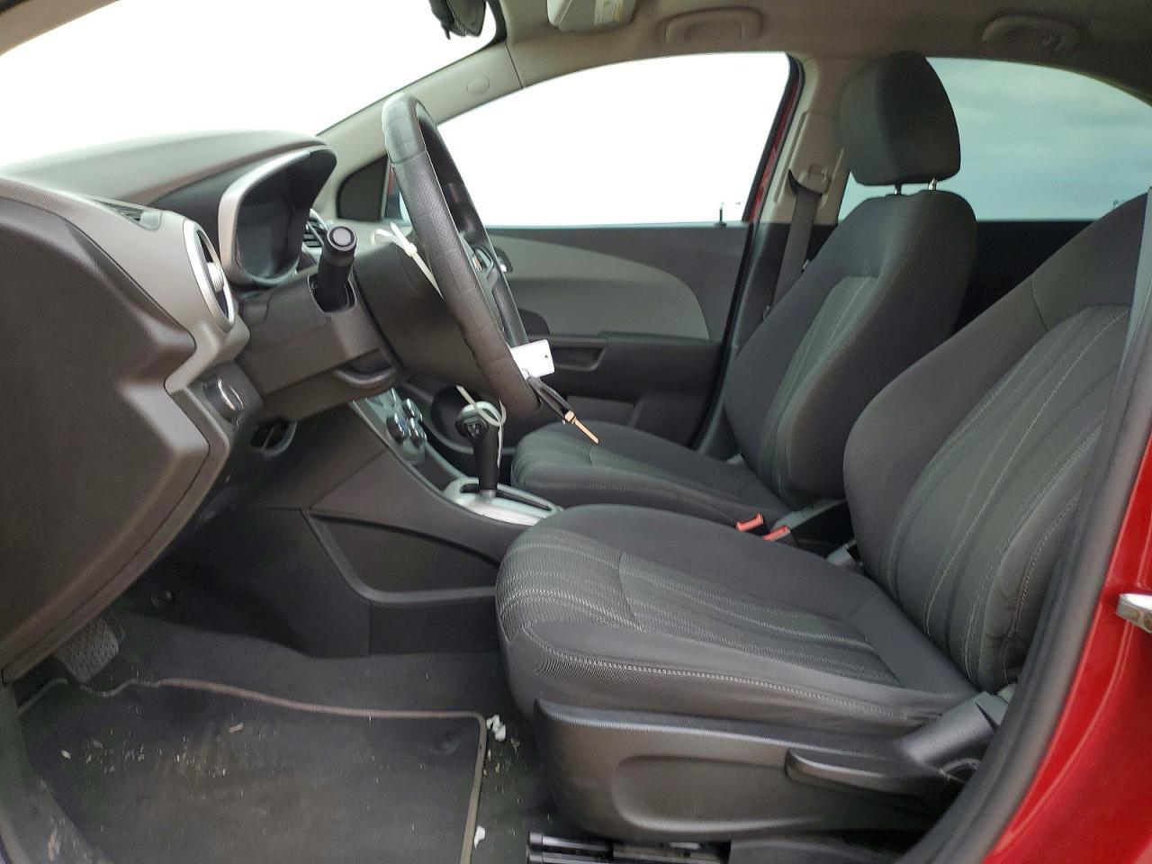 2019 Chevrolet Sonic Lt - Фото 7