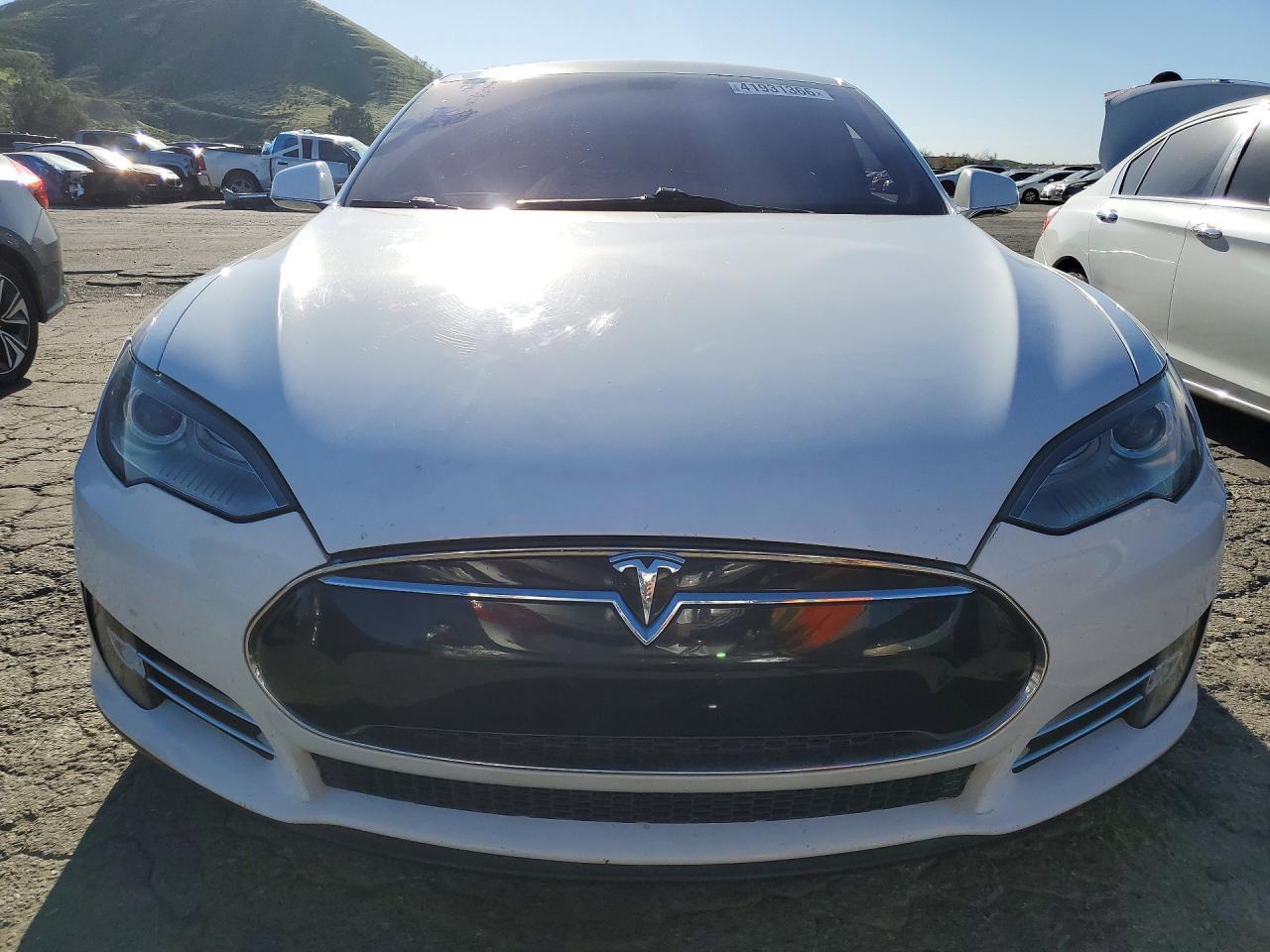 2013 Tesla Model S - Image 5
