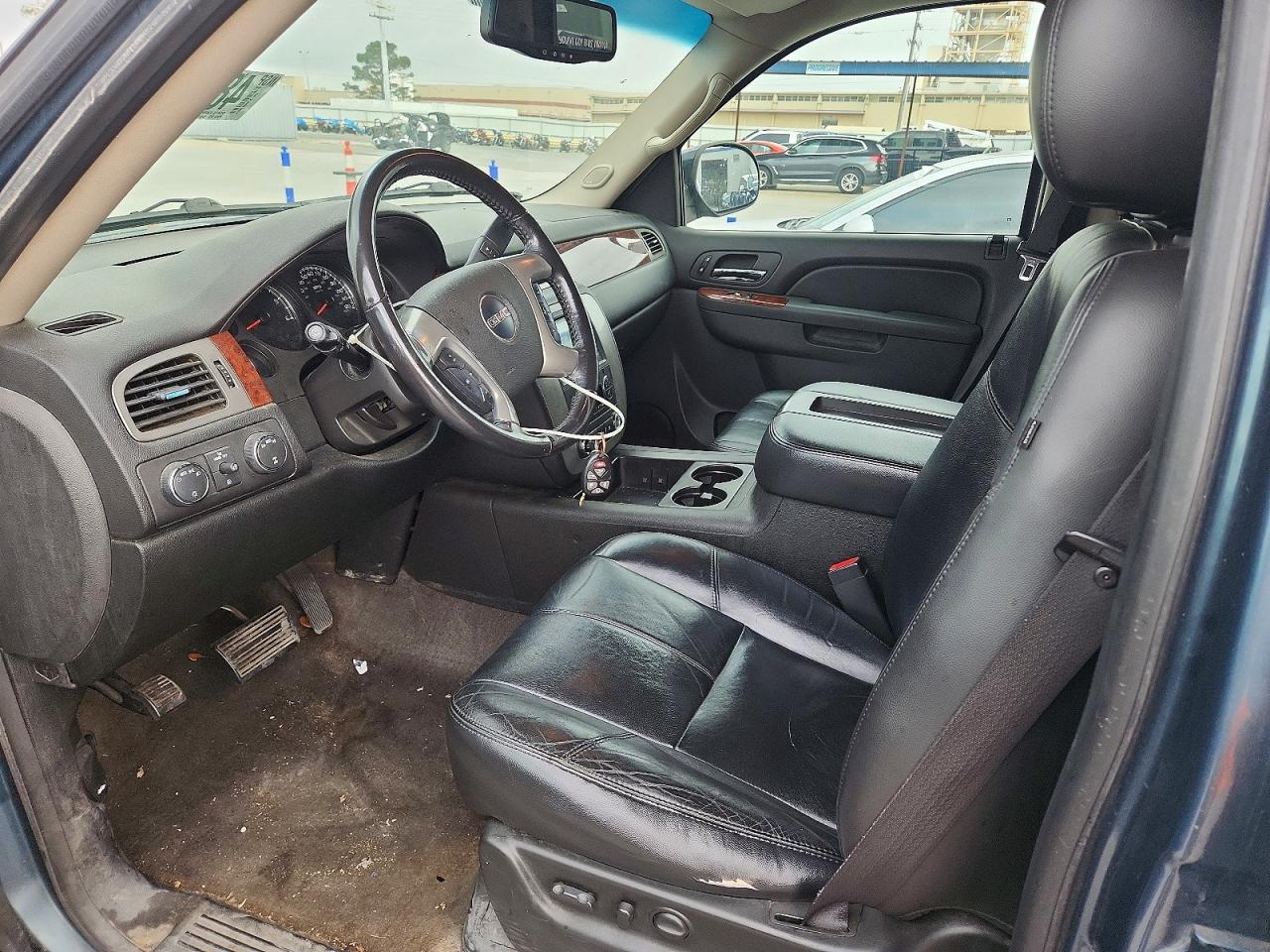 2010 GMC Yukon Slt - Image 7