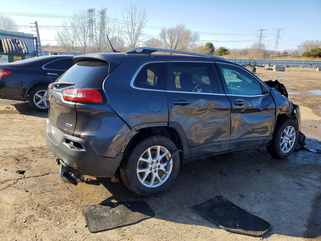 2017 Jeep Cherokee Latitude - Фото 3