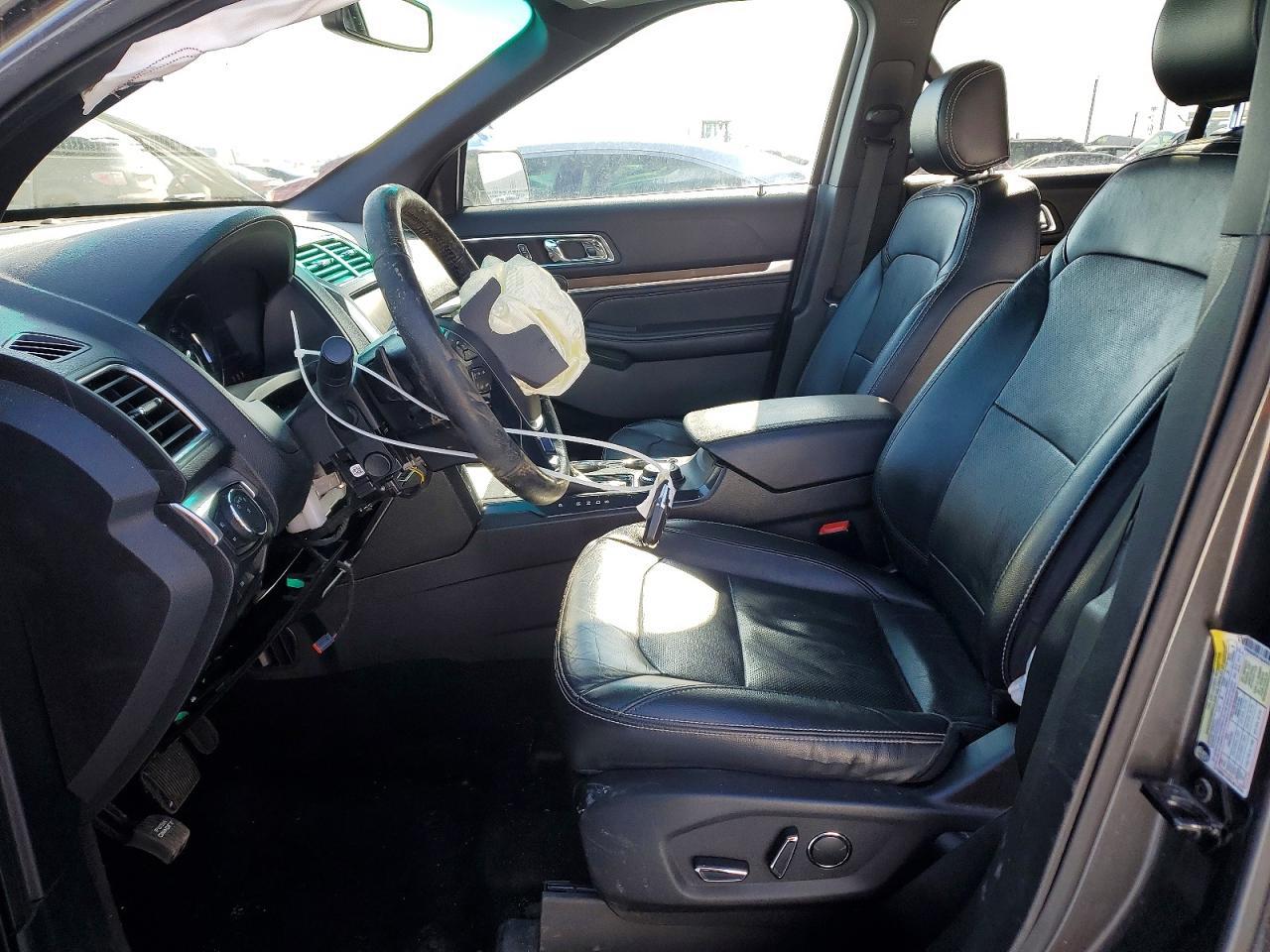 2016 Ford Explorer Limited - Image 7