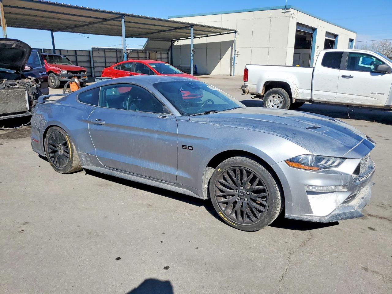 2022 Ford Mustang Gt - Image 4