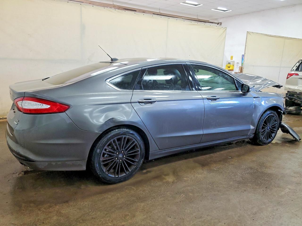 2013 Ford Fusion Se - Image 3