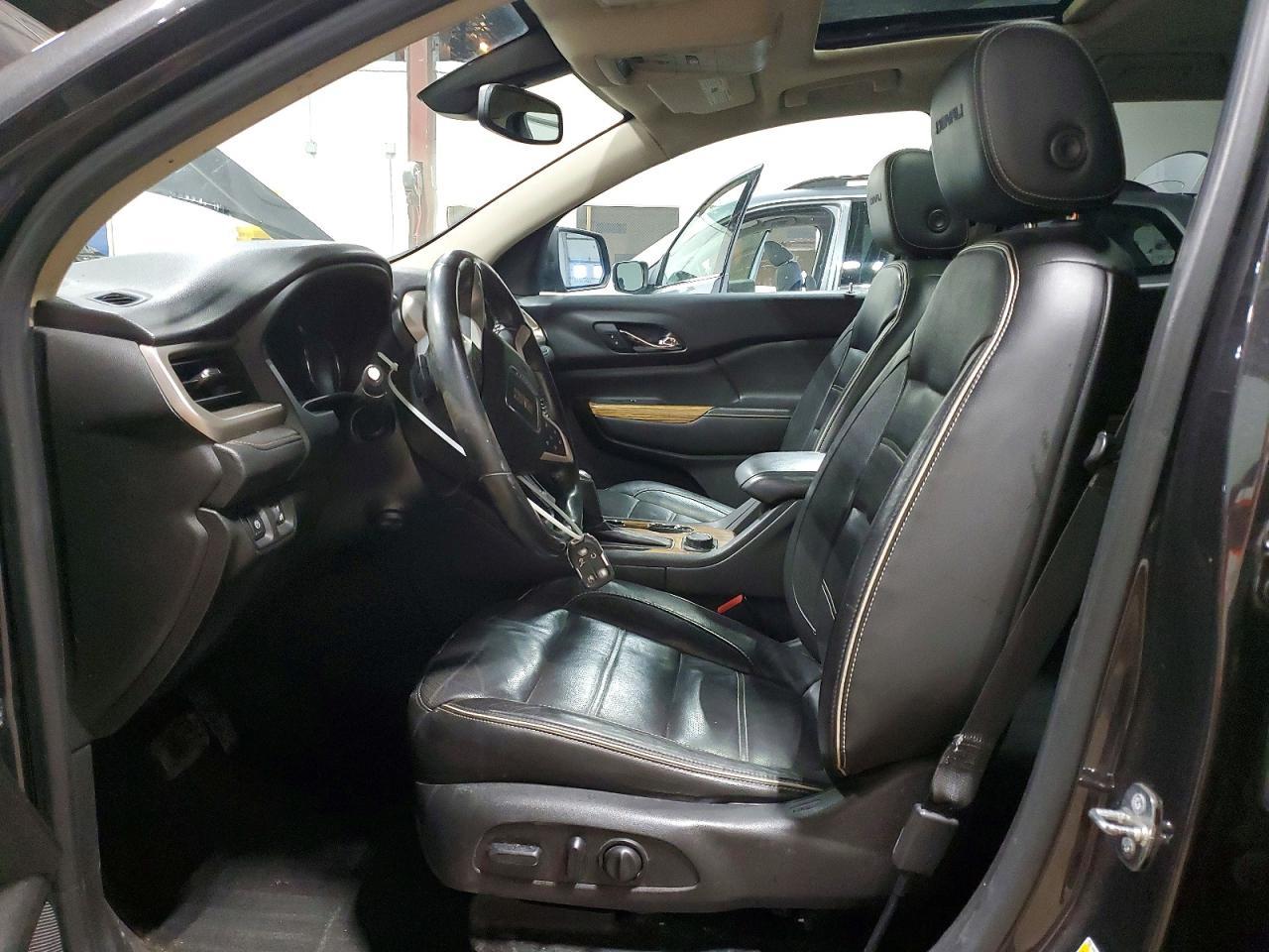 2017 GMC Acadia Denali - Image 7