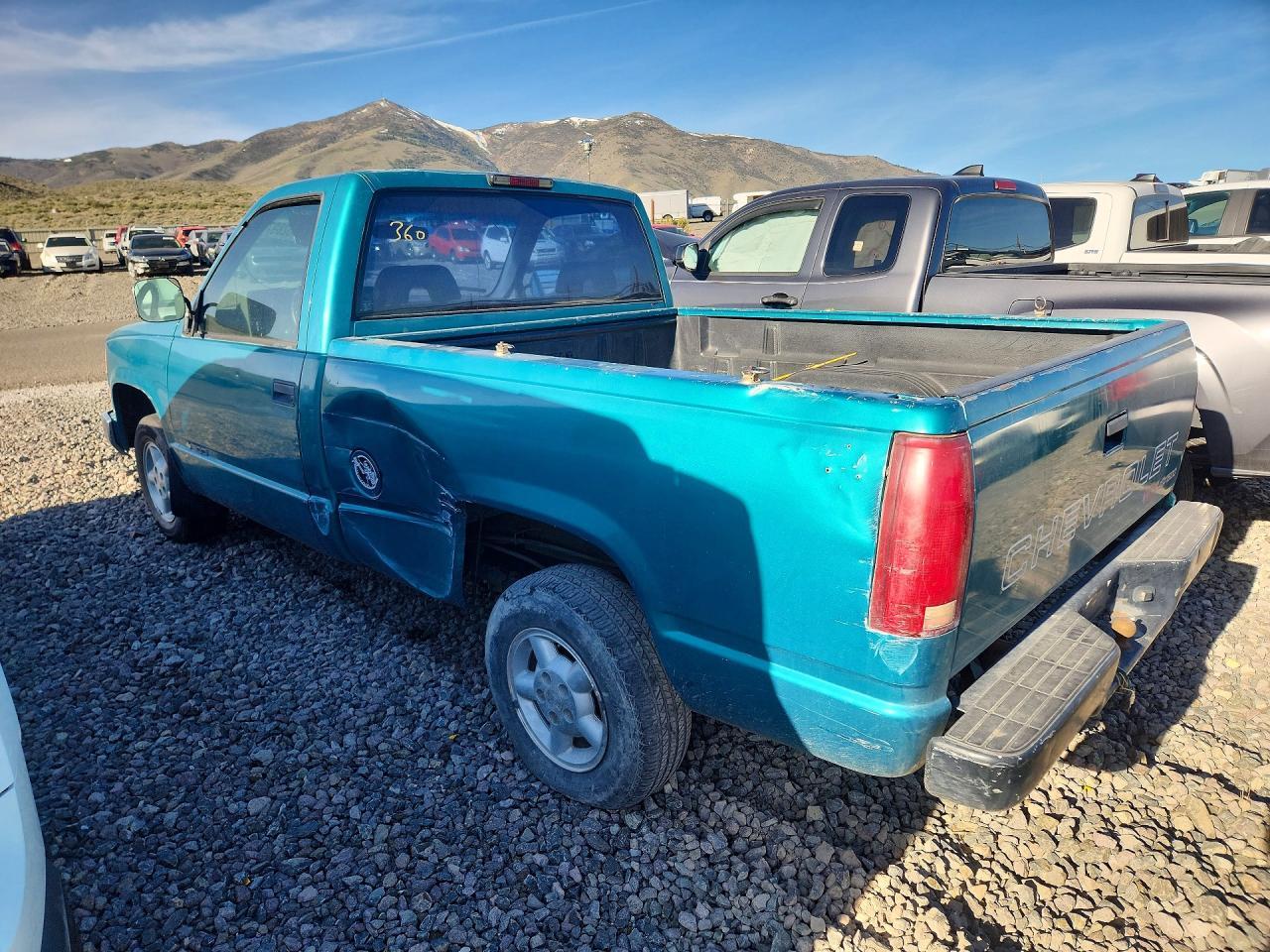 1994 Chevrolet Gmt-400 C1500 - Фото 2