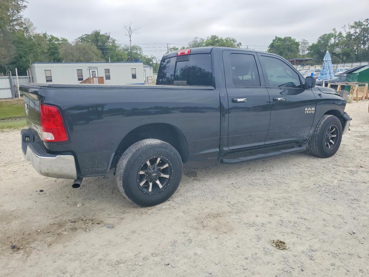 2017 Ram 1500 Slt - Фото 3