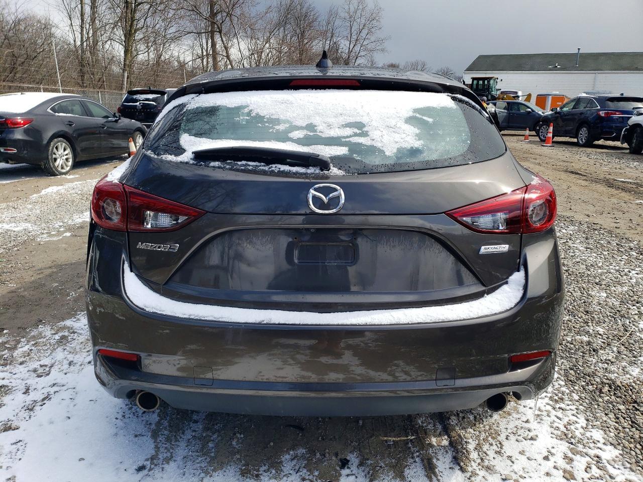 2017 Mazda 3 Grand Touring - Фото 6