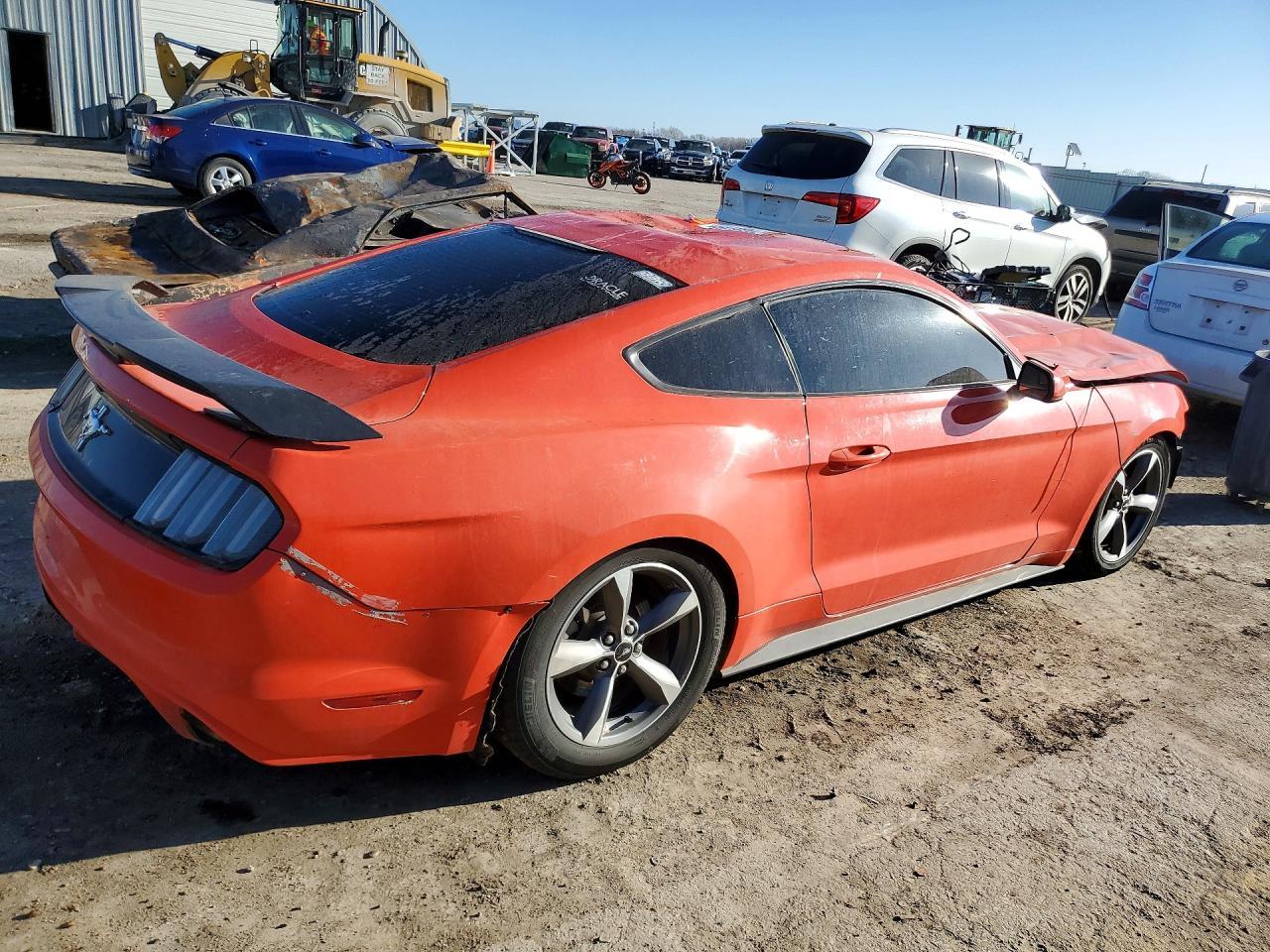 2016 Ford Mustang - Фото 3