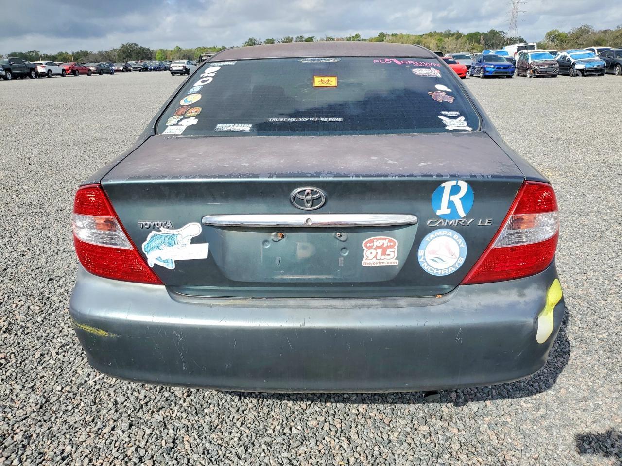 2002 Toyota Camry - Image 6