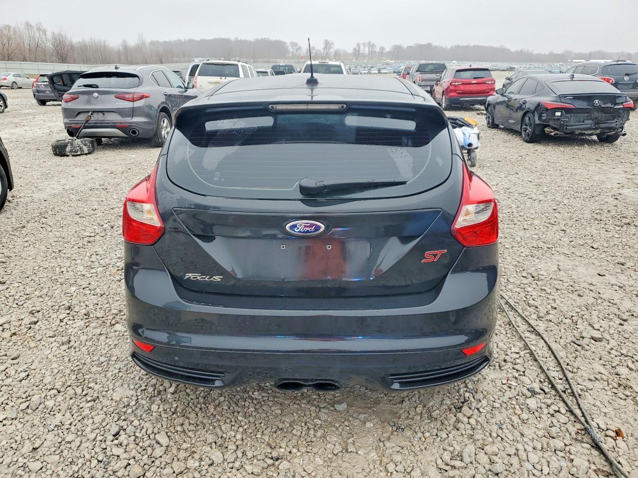 2014 Ford Focus St - Фото 6