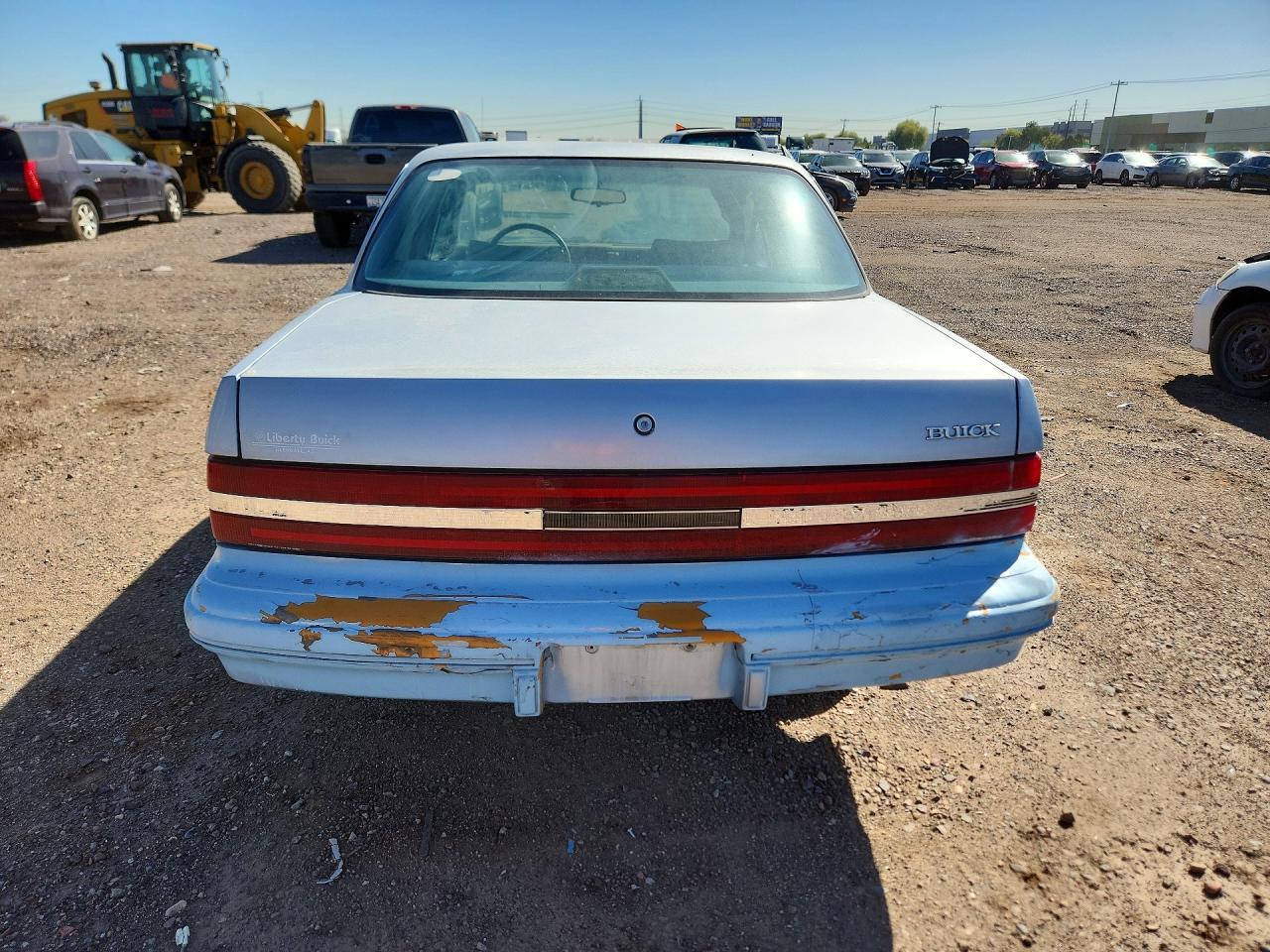1994 Buick Century Special - Фото 6