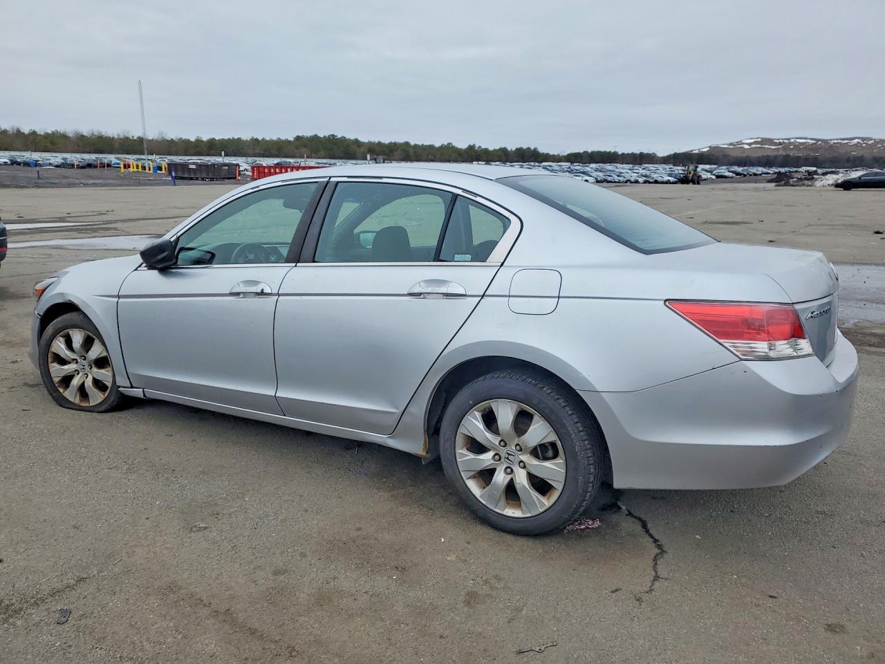 2009 Honda Accord - Image 2