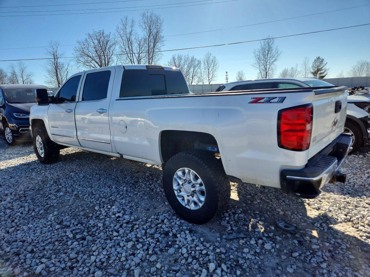 2018 Chevrolet Silverado K2500 Heavy Duty Ltz - Фото 2