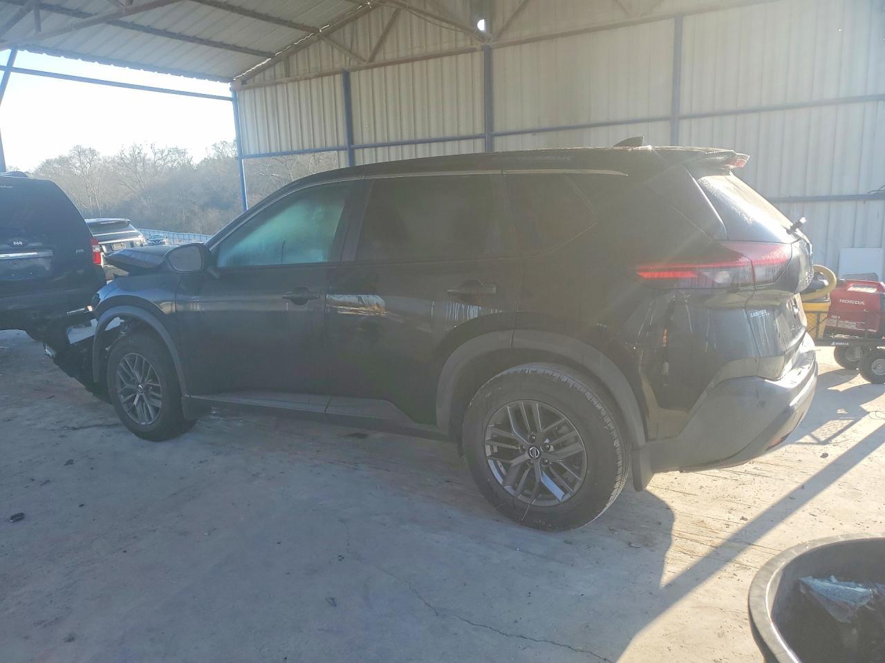 2021 Nissan Rogue S - Фото 2