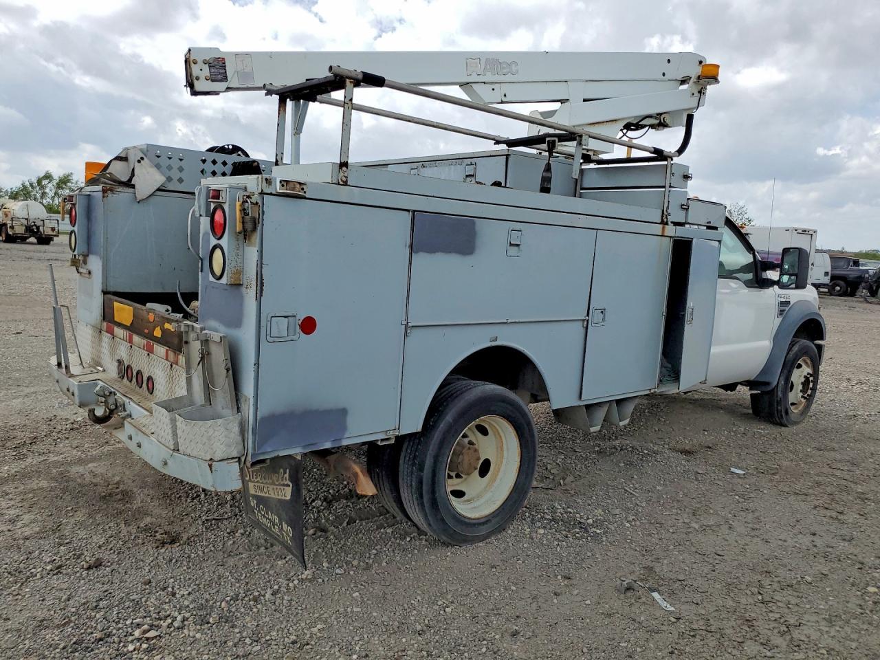 2008 Ford F450 Super Duty - Фото 3