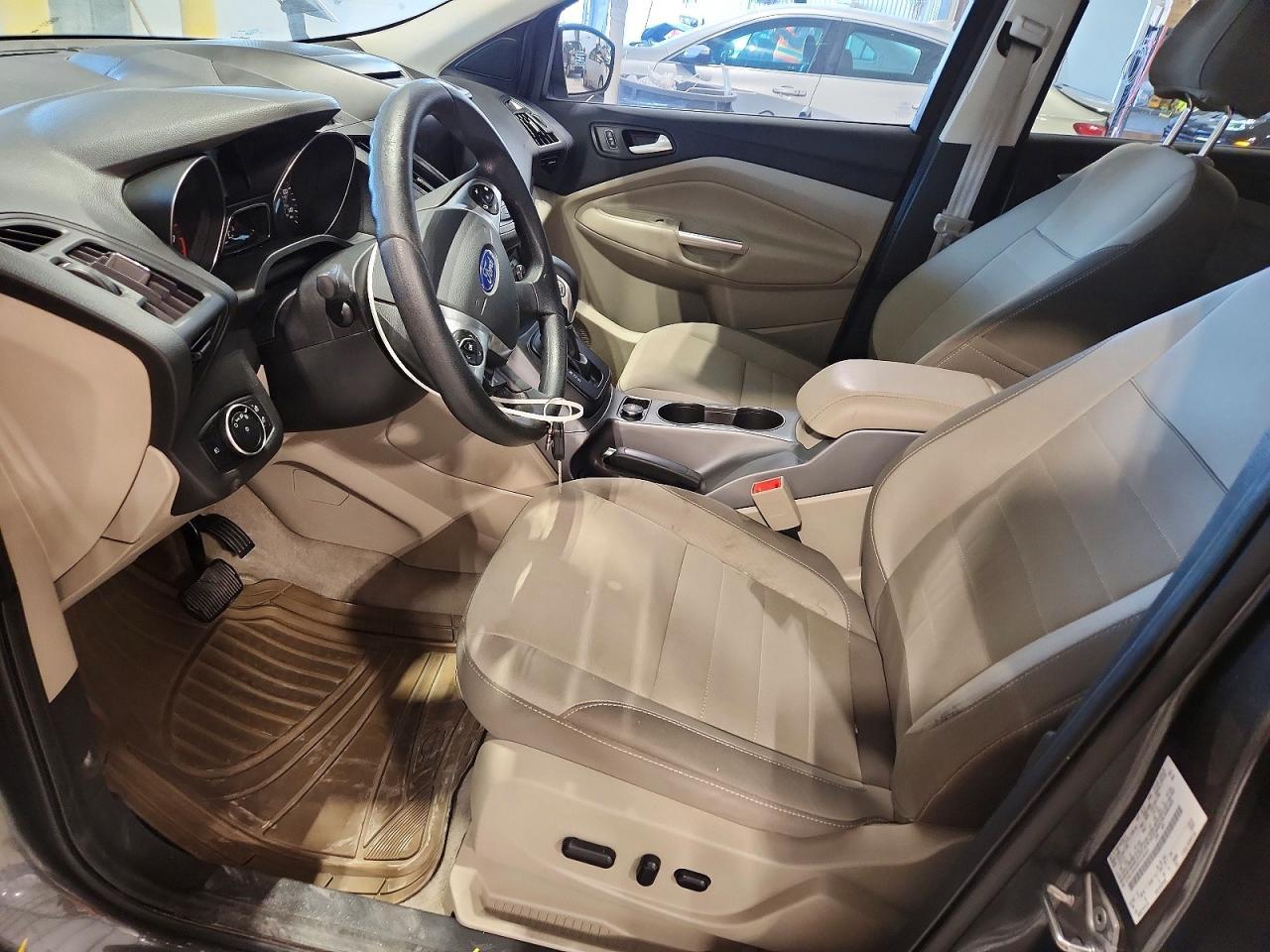 2015 Ford Escape Se - Фото 7