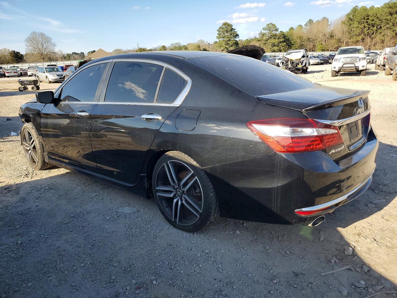 2017 Honda Accord Sport - Image 2