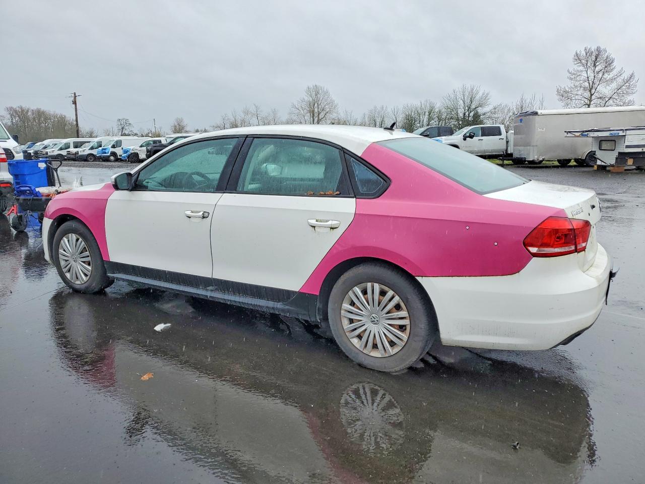 2014 Volkswagen Passat S - Image 2