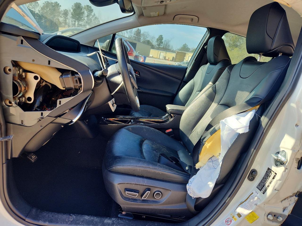 2017 Toyota Prius Four Touring - Фото 7