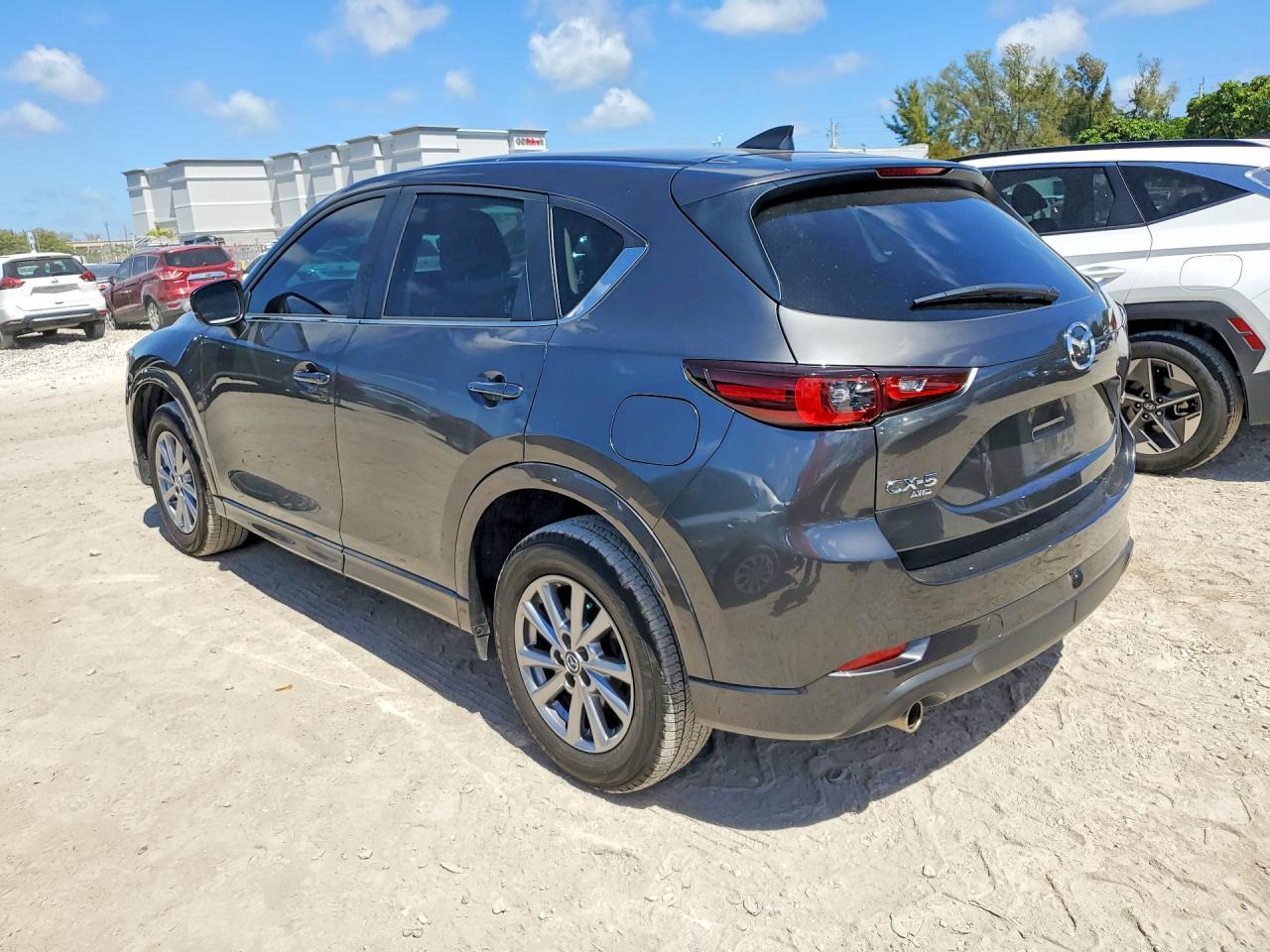 2025 Mazda Cx-5 Preferred - Фото 2